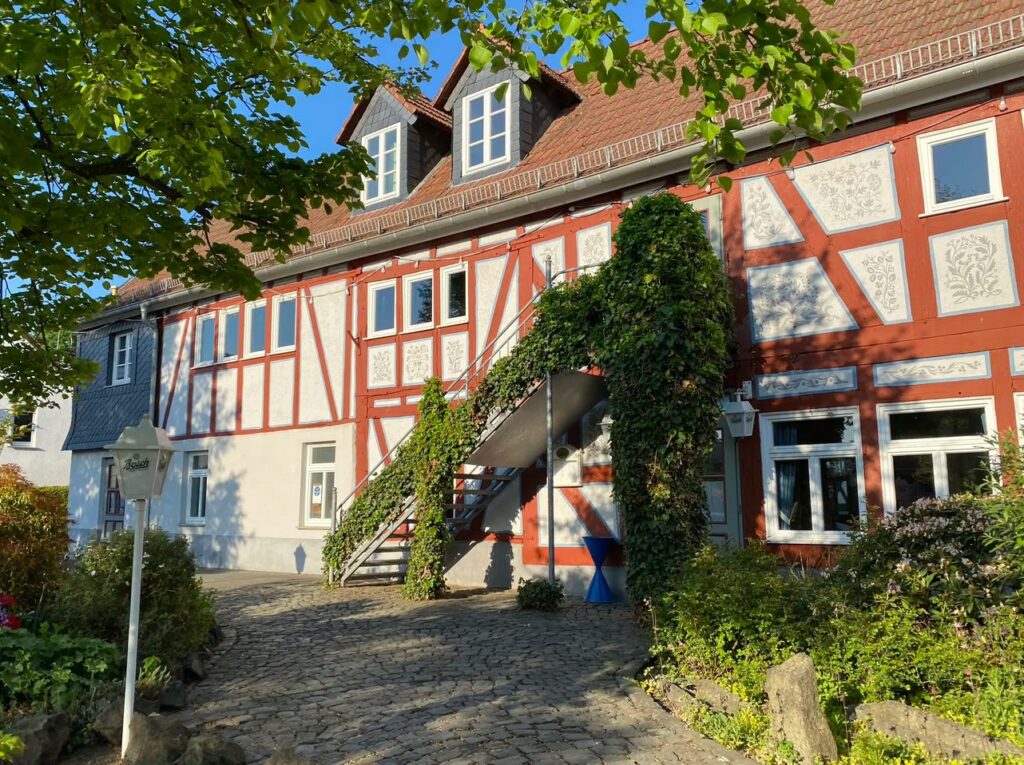 Holzhausen 10